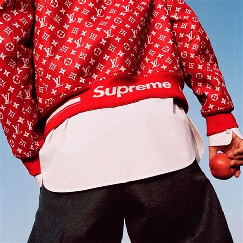 louis vuitton colaborqcion con supreme|louis vuitton clothing lineup.